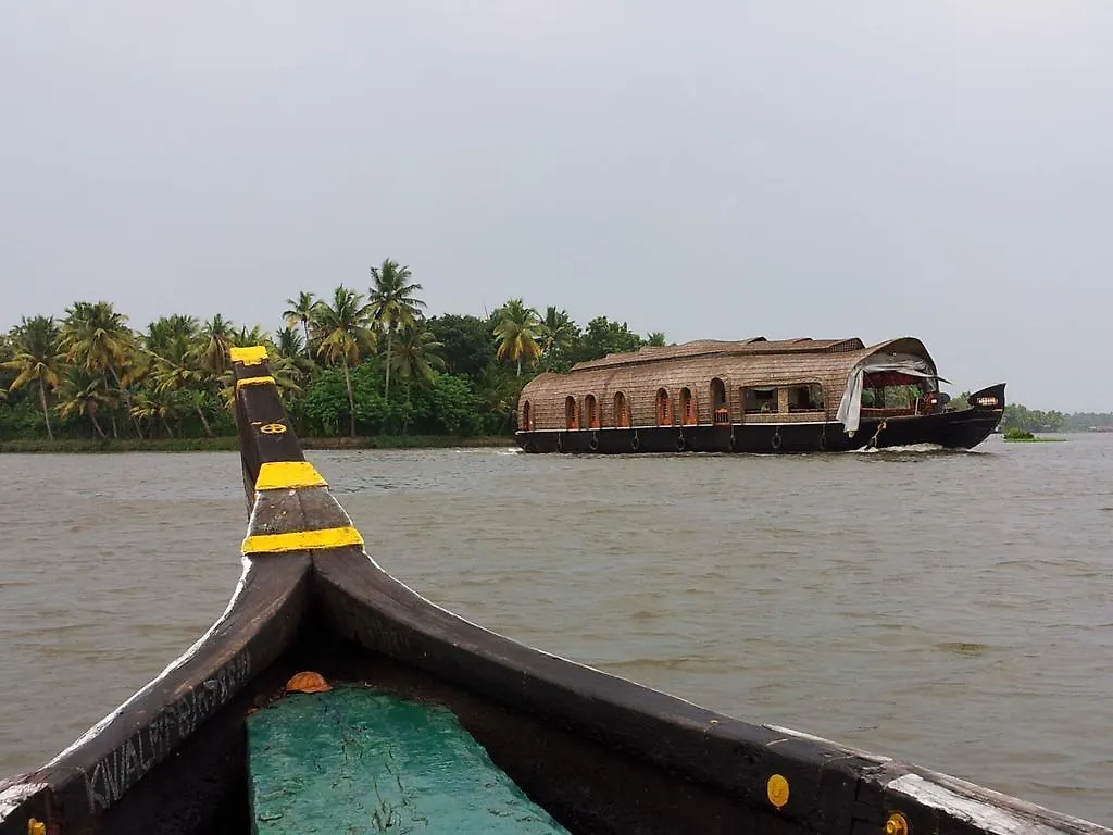 Marari Dreamz Villa Alappuzha